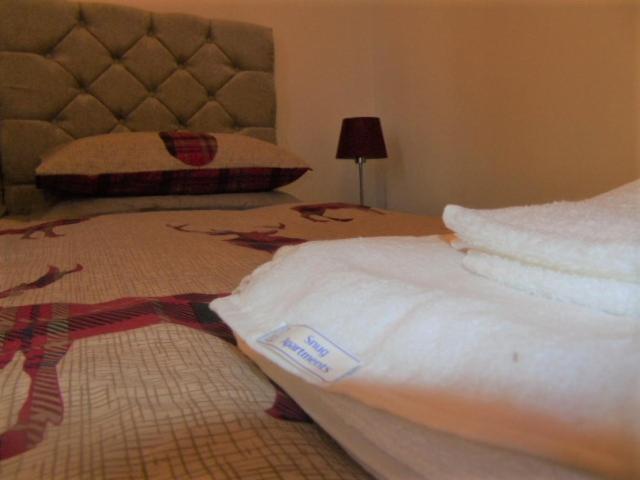 Snug - Abhainn Apartment Helensburgh Esterno foto